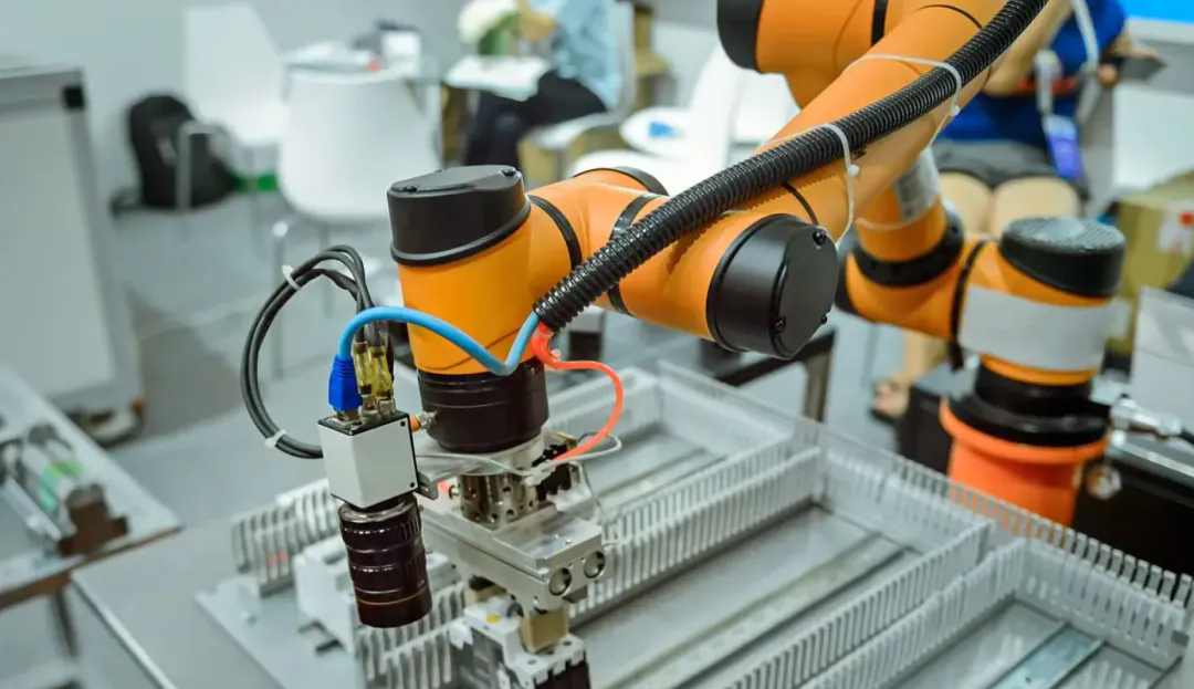 如何構(gòu)建一套完善的視覺系統(tǒng)？